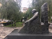 Spomenik fra Grgi Martiću, Martićeva ulica